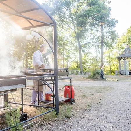Le Moulin D'ande Bed & Breakfast