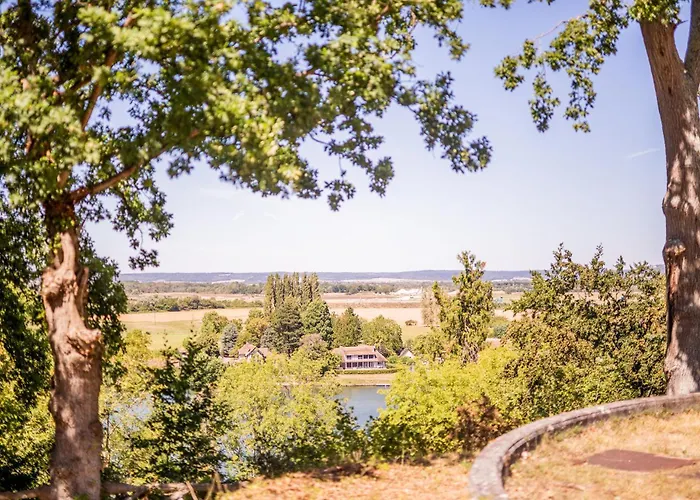 Le Moulin D'andé 3*